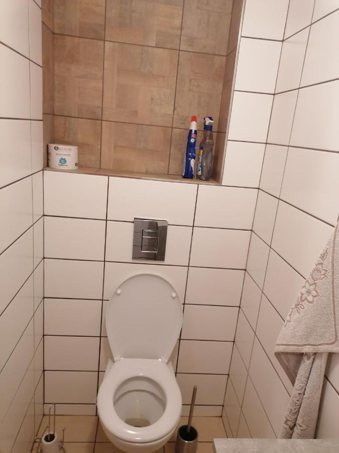 Apartman Na Statku Jilovice Exterior photo